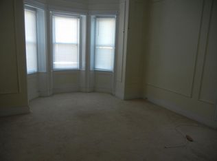 25 Cary Ave APT 3, Chelsea, MA 02150