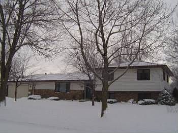 1st image of 569 Murray St