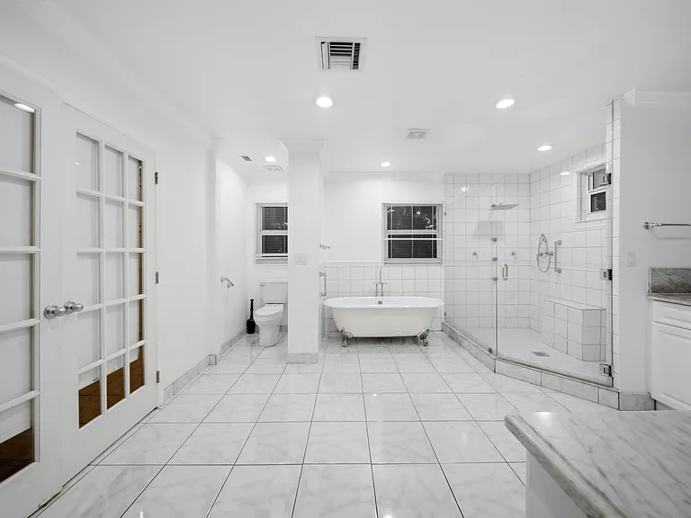 4020 NW 101st Dr — Photo 51
