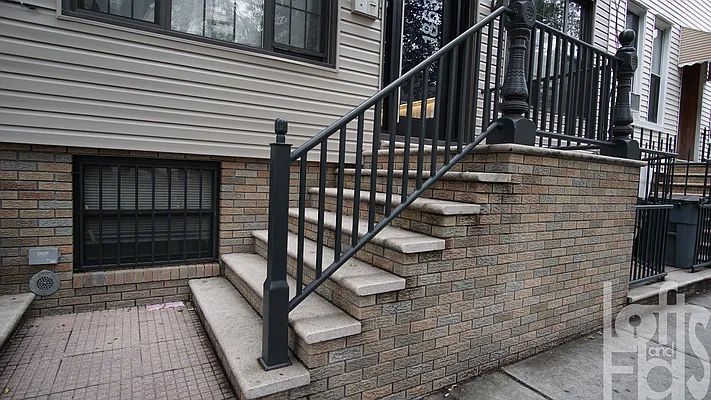 Rented by Lofts and Flats LLC | media 38