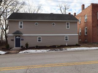 1205 E 4th St, Alton, IL 62002