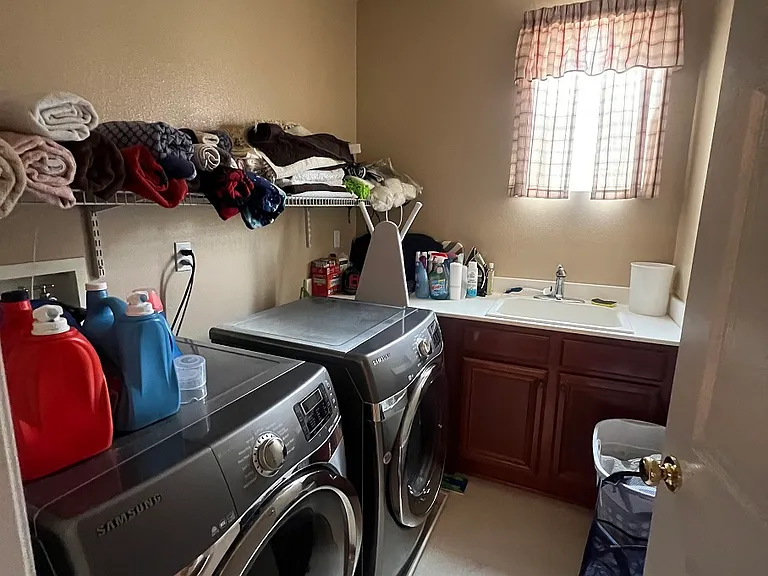 912 Mira Lago Way — Photo 17