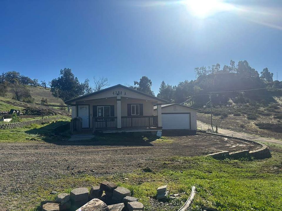 1st image of 690 Walnut Dr