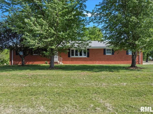 10303 Boyd Farm Rd, Rochester, IL 62563