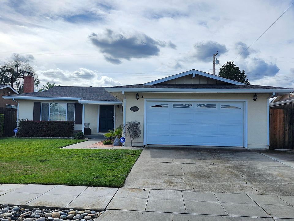 1st image of 2975 Julio Ave