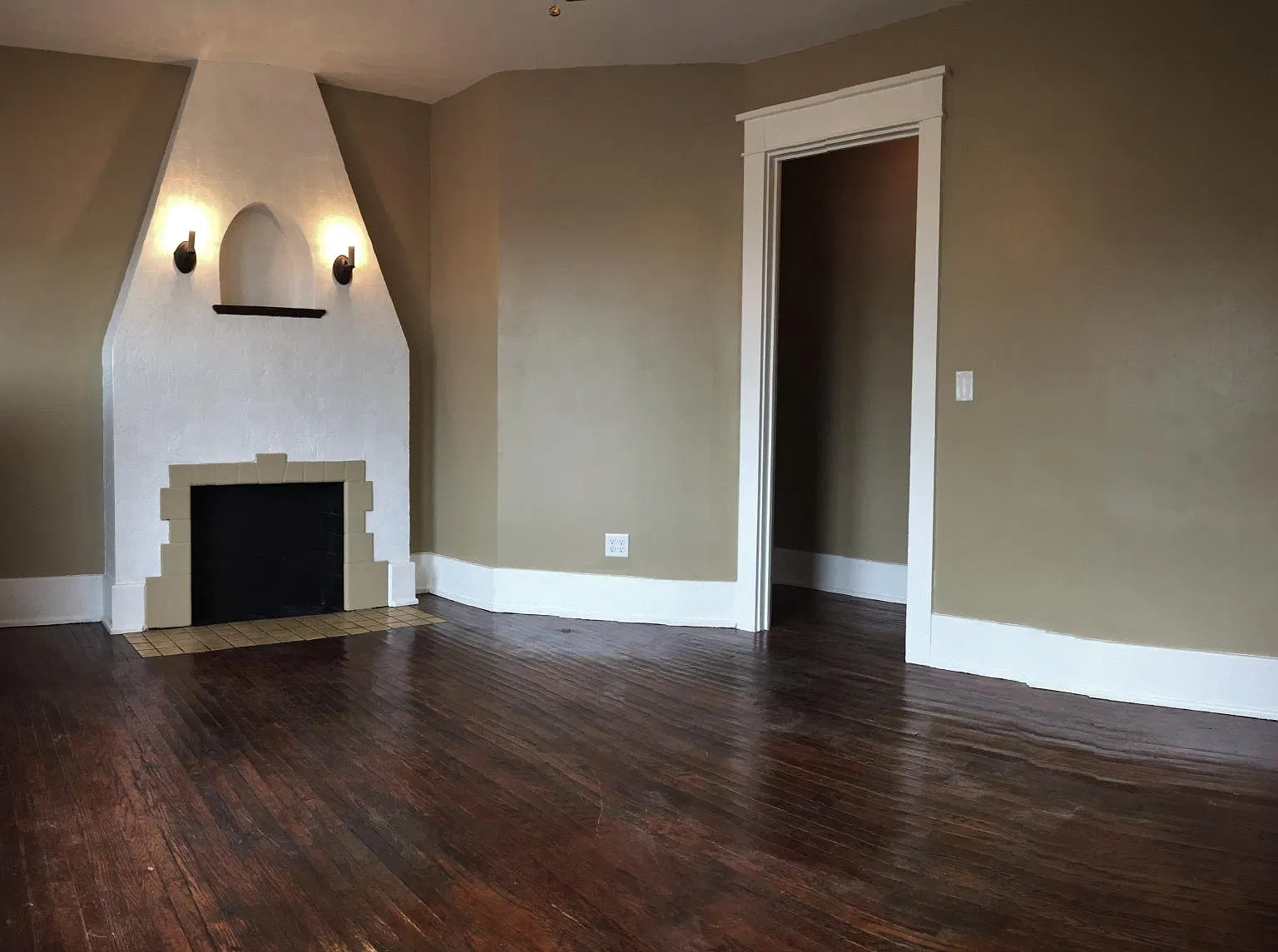 2 bed, 600 sqft, $840 — Photo 4