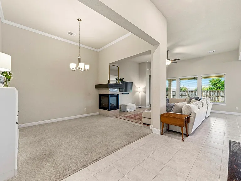 21723 Albertine Dr — Photo 8