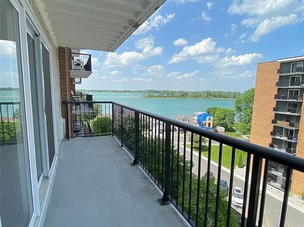 8591 Riverside Dr E, Windsor, ON