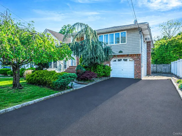 2706 Milburn Avenue, Baldwin, NY 11510