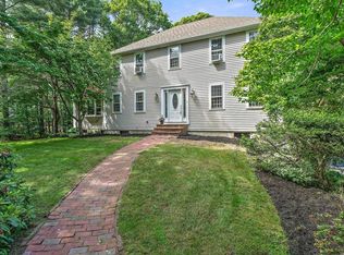 52 Folly Hill Ln, Hanover, MA 02339