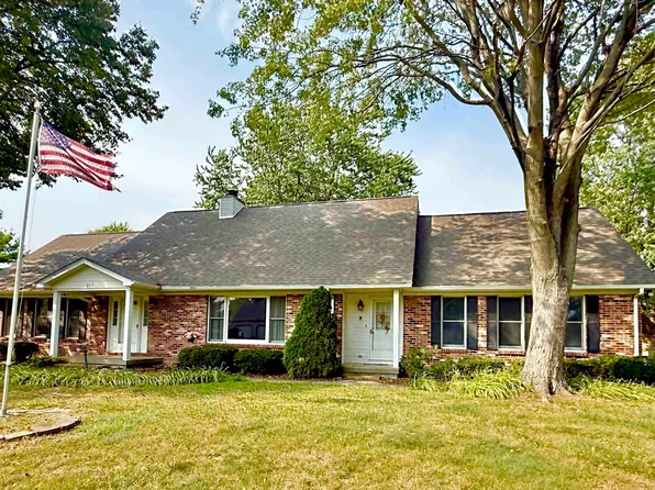 317 Gayle Dr, Sweetser, IN 46987