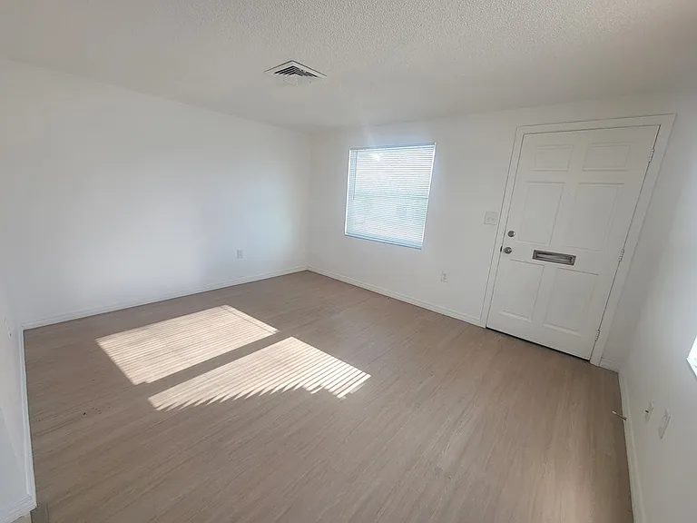 4922 Filner St — Photo 2