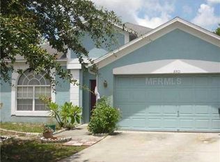 8801 Metheny Cir, Tampa, FL 33615