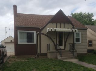520 E 10th Ave, Hutchinson, KS 67501