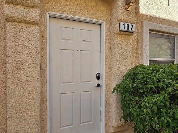 5th image of 4640 Snake Eyes St Unit 102