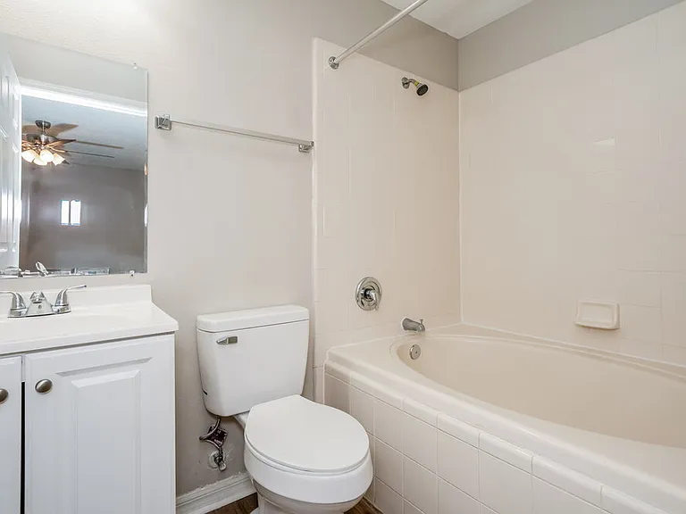 4812 Pierce Arrow Dr — Photo 12