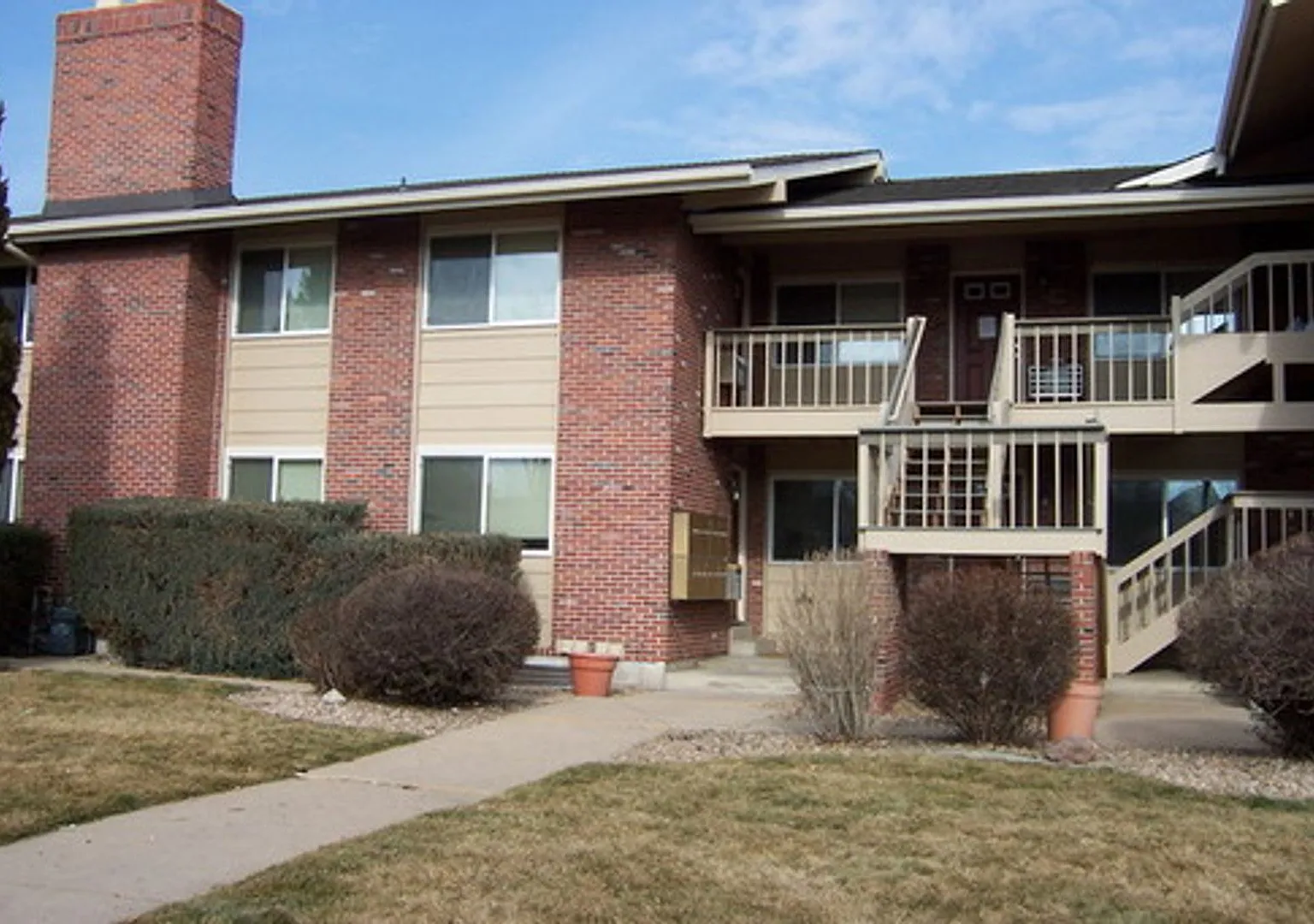 4955 Moorhead Ave — Photo 1