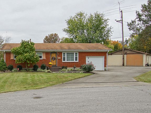 4th image of 5010 Oak Park Dr