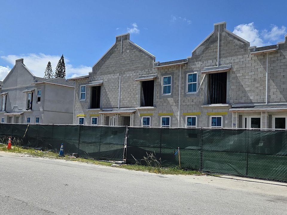 1st image of 132 W 11th Street