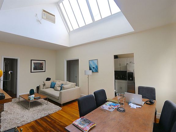 2nd image of 49 Greenwich Ave APT 8