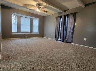 1716 Gentle Wind Dr, Arlington, TX 76018
