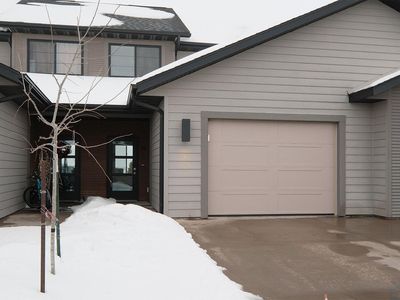 1286 7th Ave NE #16, Sioux Center, IA, 51250