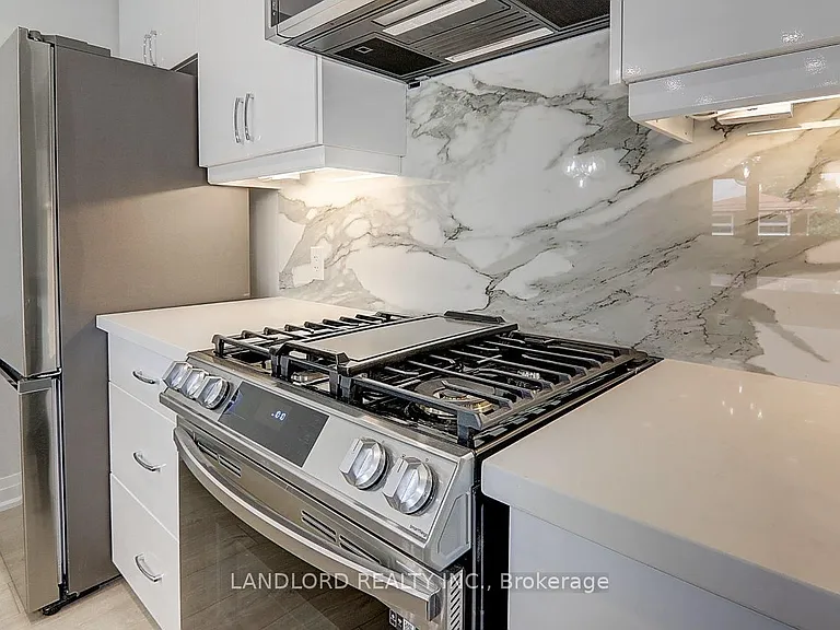115 Livingstone Ave #UPPER — Photo 15