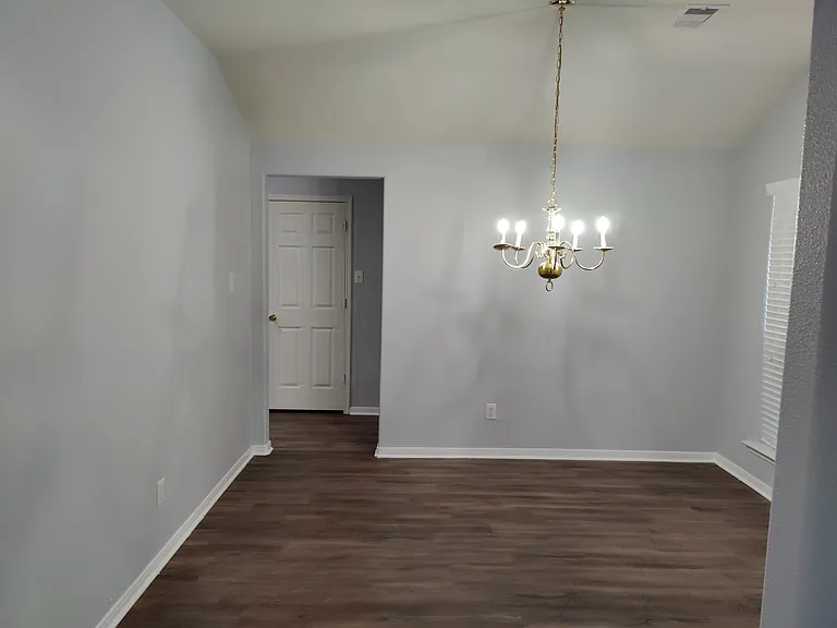14123 Curry Creek Ln — Photo 6