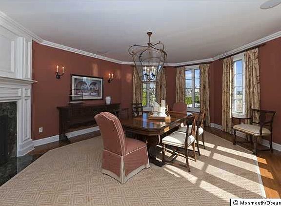 4th image of 35 Blackpoint Horseshoe St