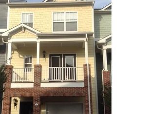111 Braeside Ct, Cary, NC 27519