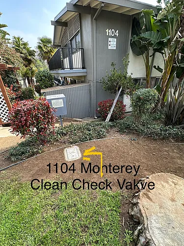 1104-1108 N Monterey St Photo 1