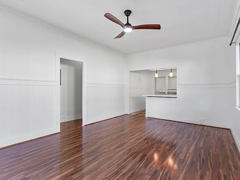 1009 2nd Ave — Photo 6