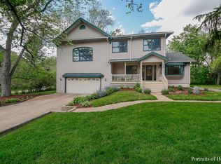 220 E 58th Pl, Westmont, IL