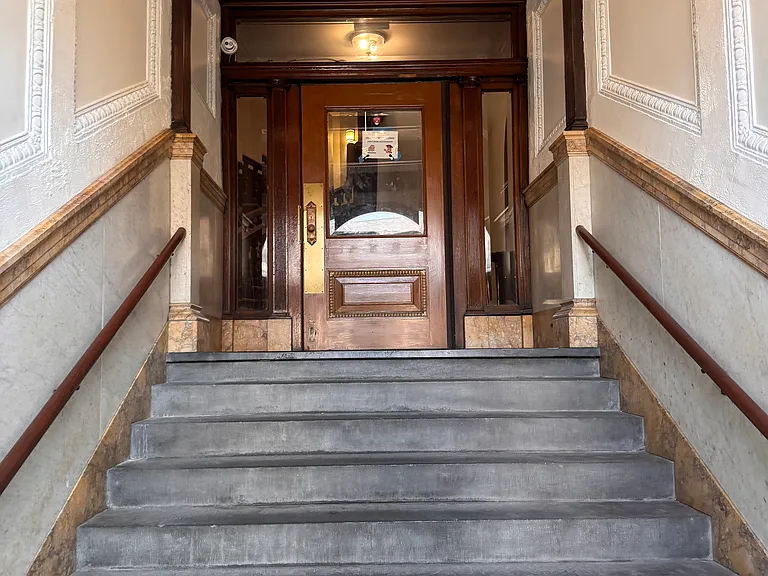 2 Ware St #101 — Photo 9