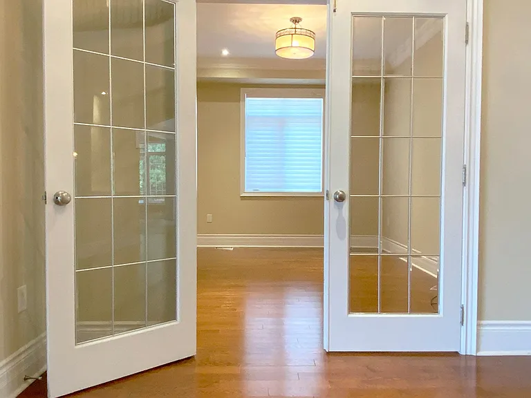3385 Liptay Ave — Photo 10