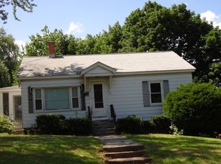 37 Krysiak Ave, Fitchburg, MA 01420