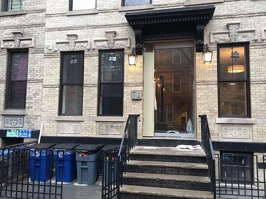 Rented by Premium Management  | media 5