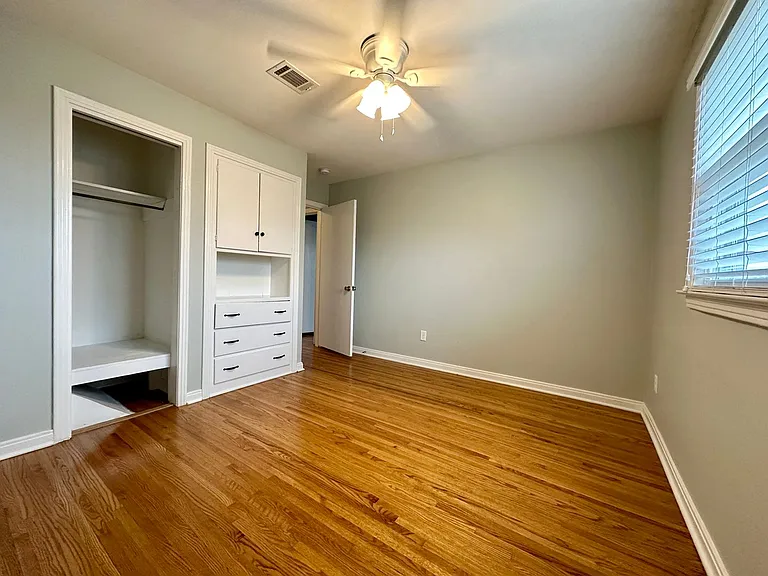 411 Starliner Ct — Photo 20