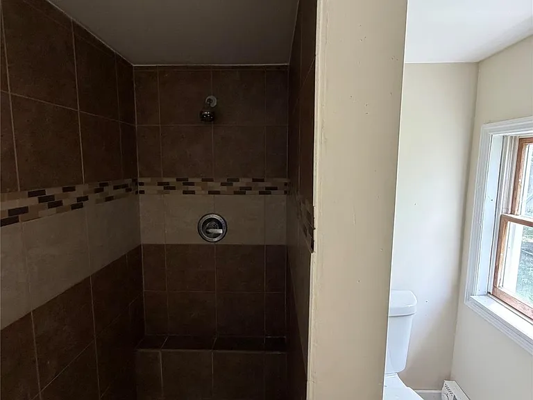 247 Sprague Ave — Photo 11