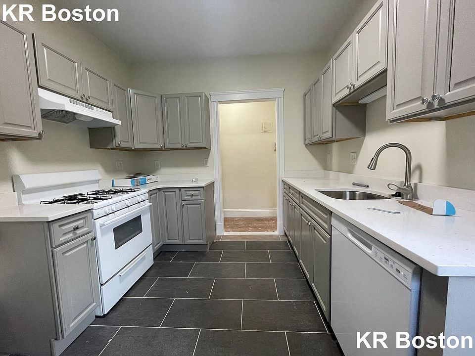 1st image of 732 Washington St #1