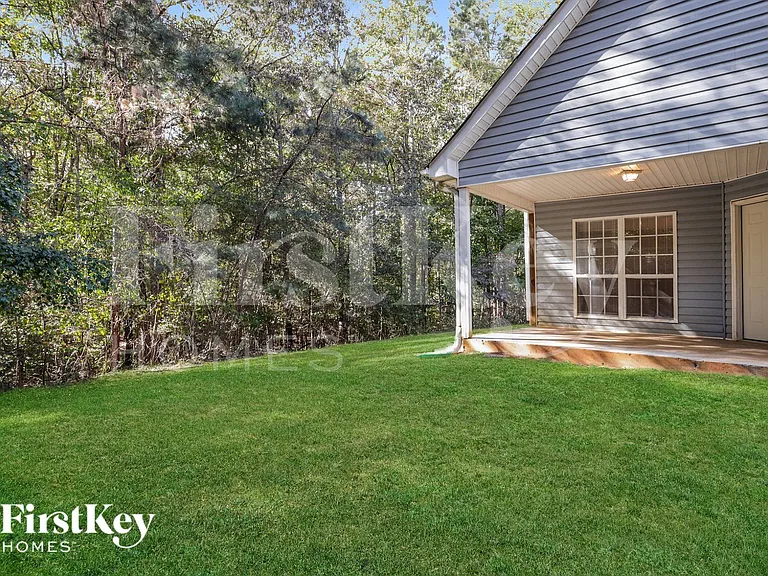 290 Saratoga Ct — Photo 18