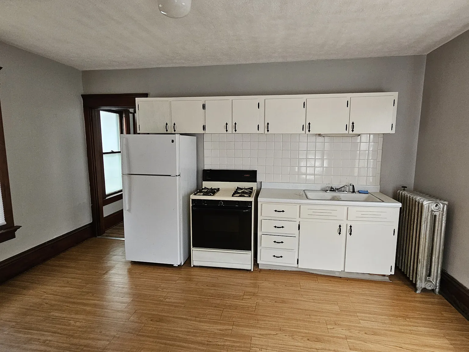 1 bed, 752 sqft, $700 — Photo 2