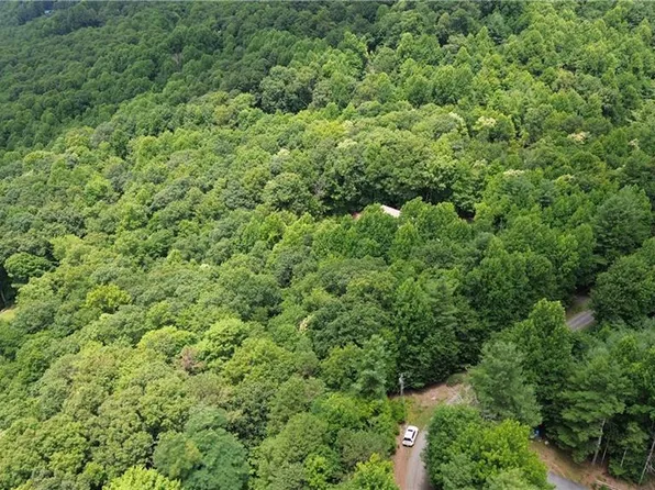 Eagle Nest Dr, Deep Gap, NC 28618