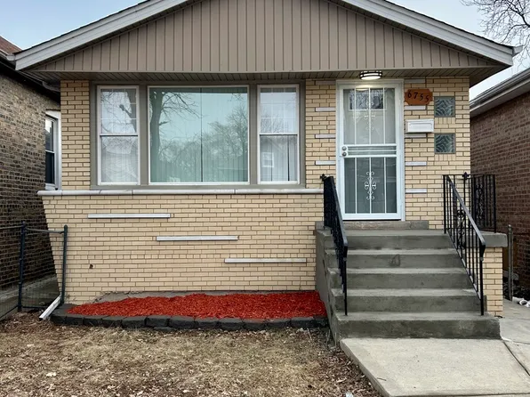 6755 S Bell Ave, Chicago, IL 60636
