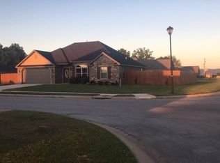 1601 Citiation Ln, Prairie Grove, AR 72753