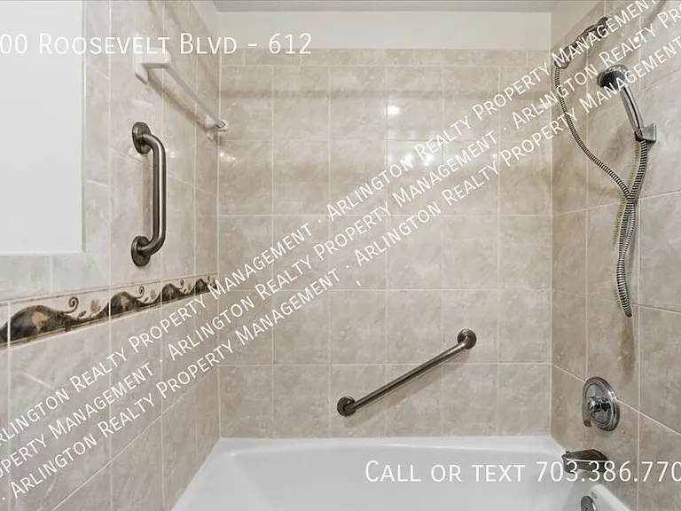 600 Roosevelt Blvd #612 — Photo 13