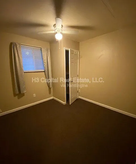 208 W Thomas St — Photo 17