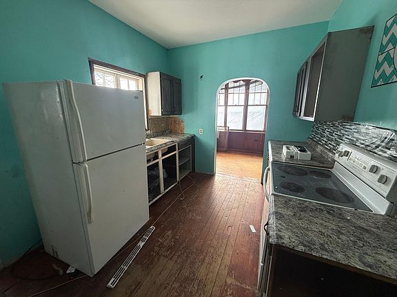 5th image of 203 Jefferson Ave