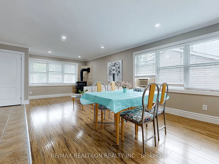 322 Miami Dr #GROUND FLR — Photo 6