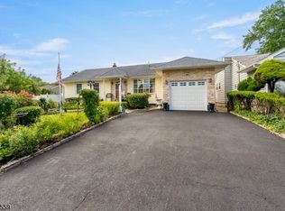 15 Blackburn Rd, Hillside, NJ 07205